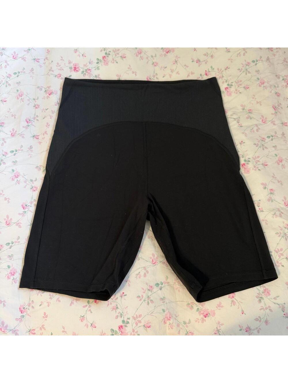 lululemon Athletics Short
